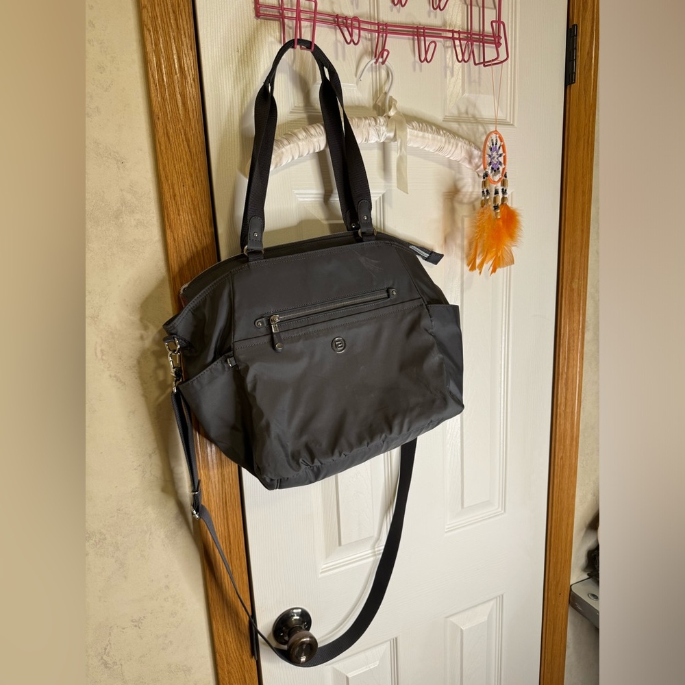 Beside U Travel Bag